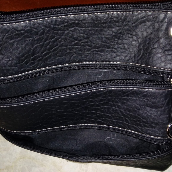 Rosetti foux leather handbag,black - Picture 3 of 4